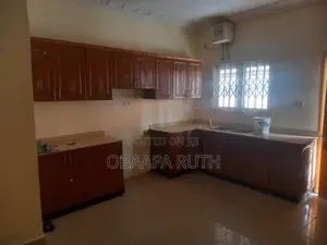4bdrm Mansion in Spintex, Adjiriganor for rent