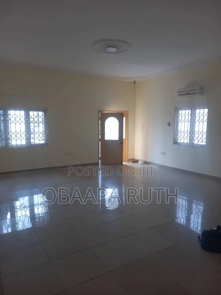 4bdrm Mansion in Spintex, Adjiriganor for rent