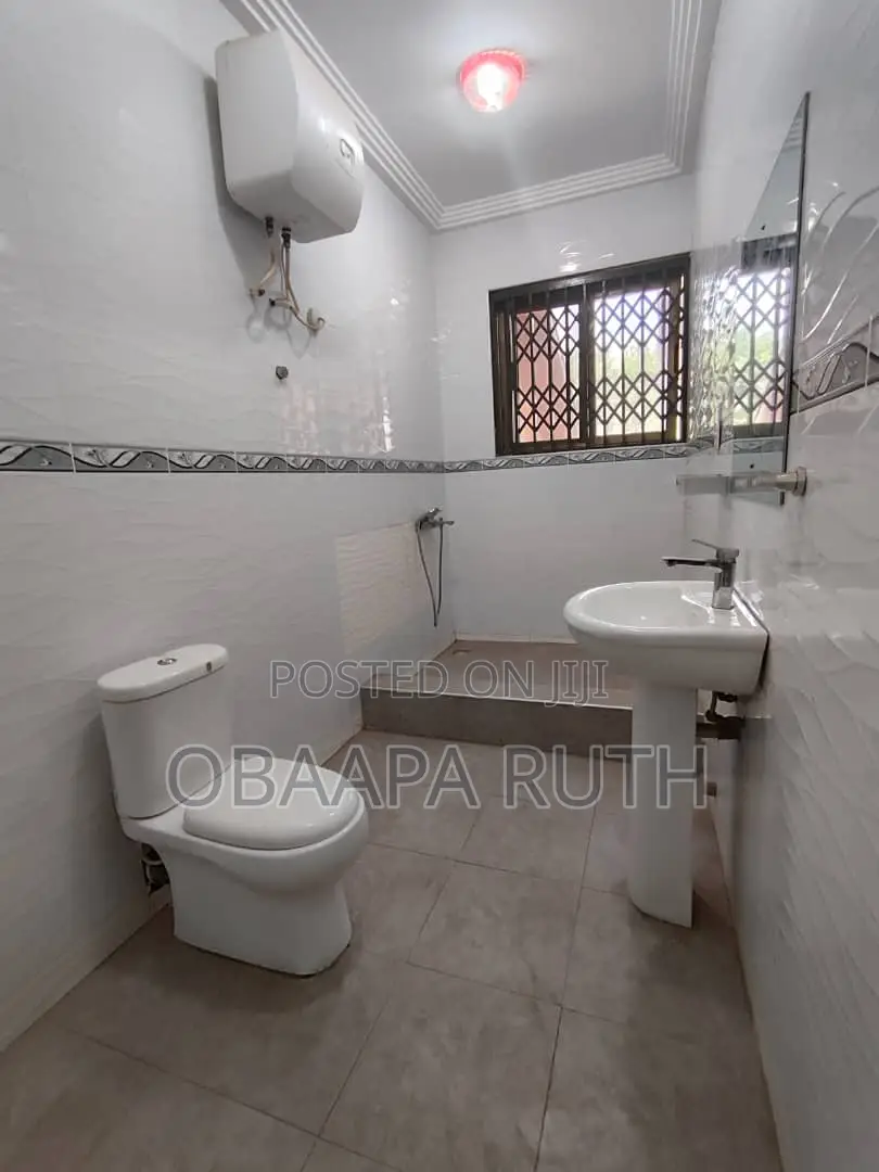 4bdrm Mansion in Mangoes, Adjiriganor for rent