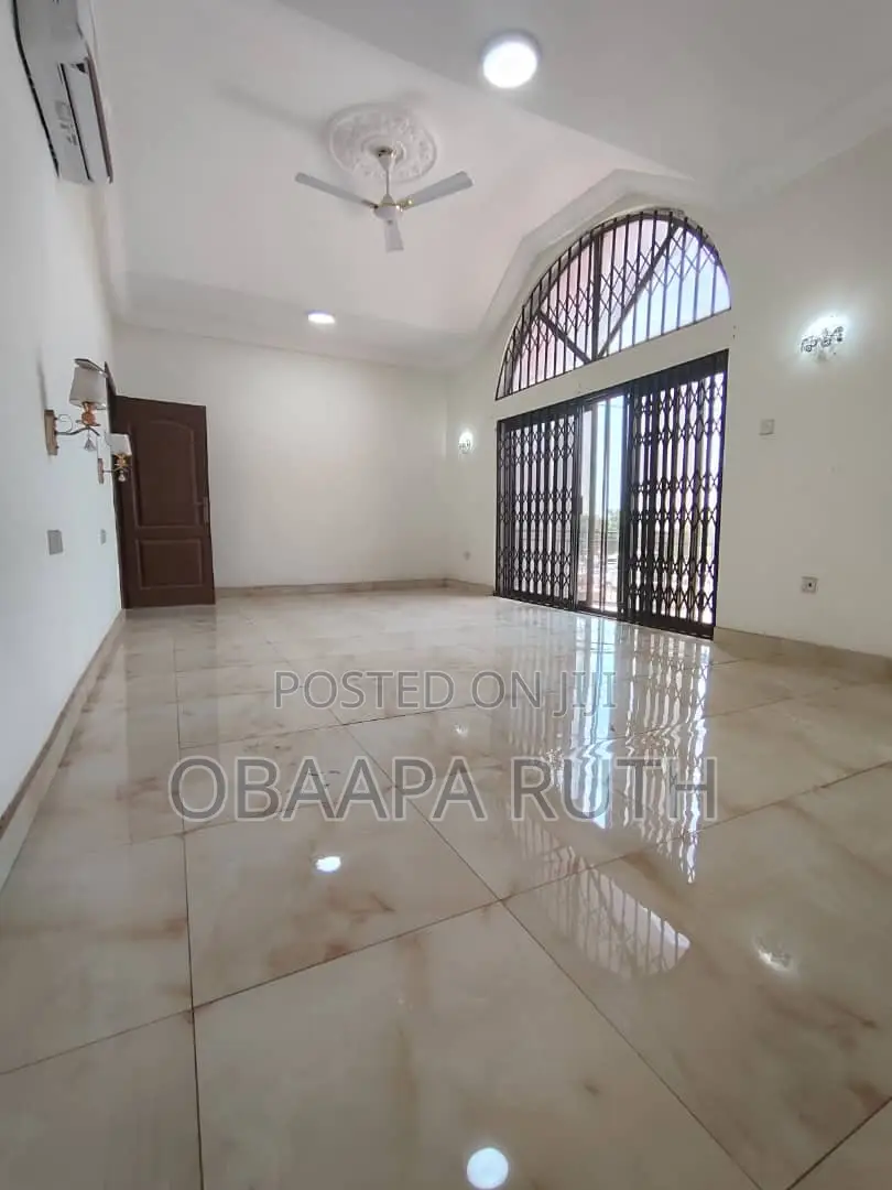 4bdrm Mansion in Mangoes, Adjiriganor for rent