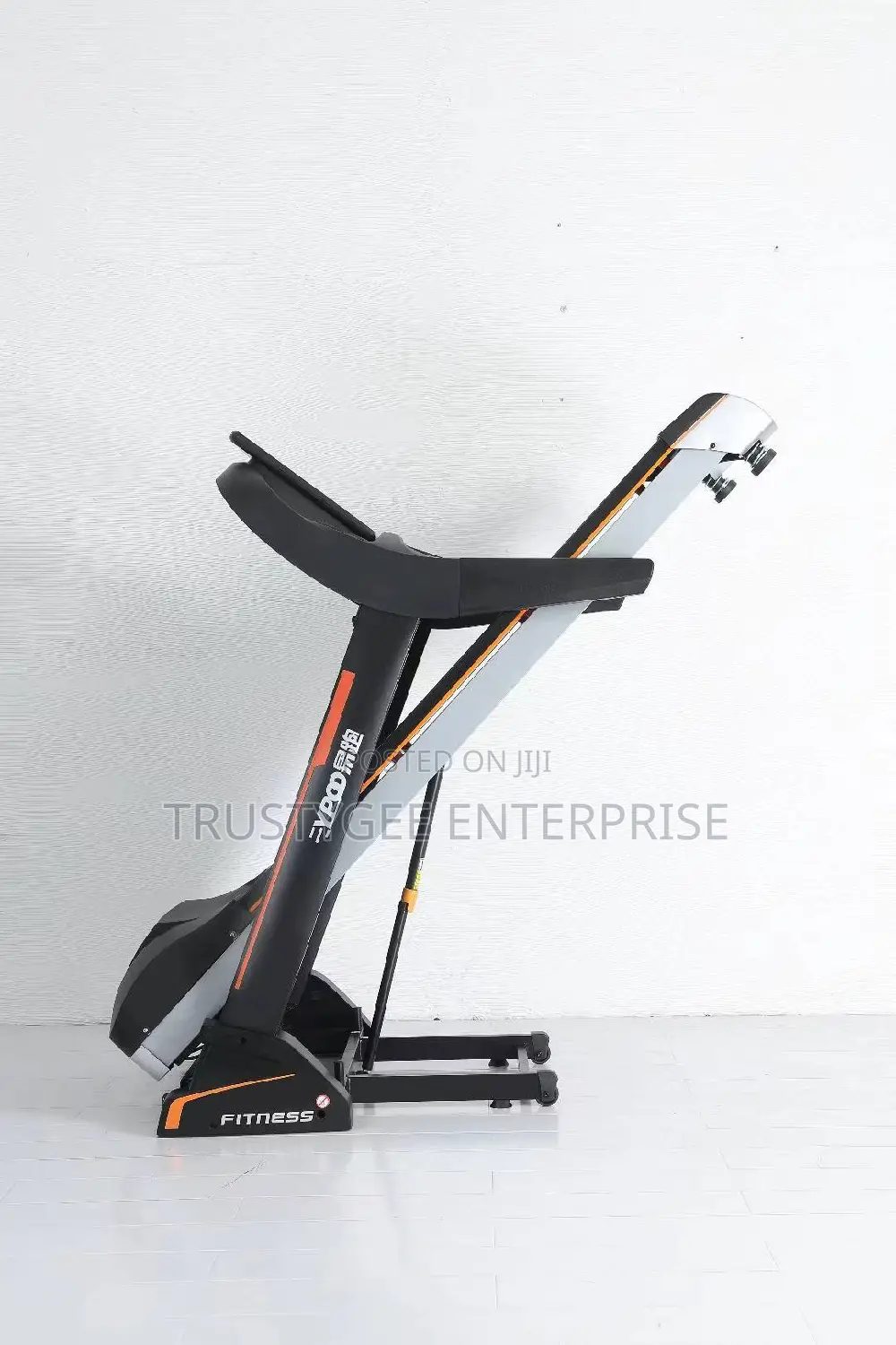 Semi-Commercial Treadmill