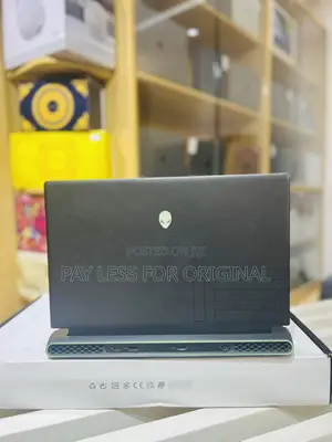 Laptop Alienware M17x R2 16GB Intel Core i7 SSD 512GB