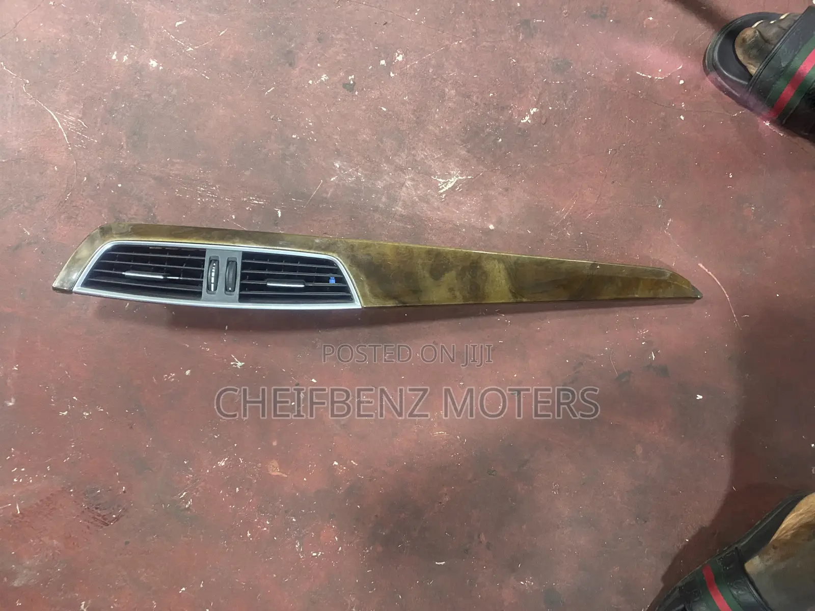 Mercedes Benz C250 2013-2014 Dashboard Panel