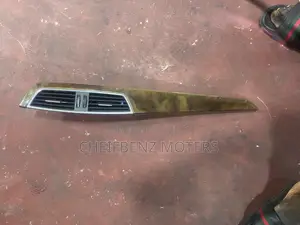 Mercedes Benz C250 2013-2014 Dashboard Panel