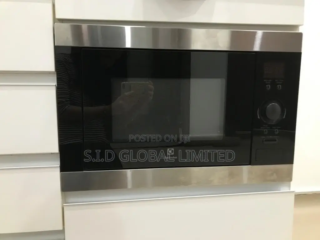 Clear Digital Display, Electrolux, Built-in Microwave 25L