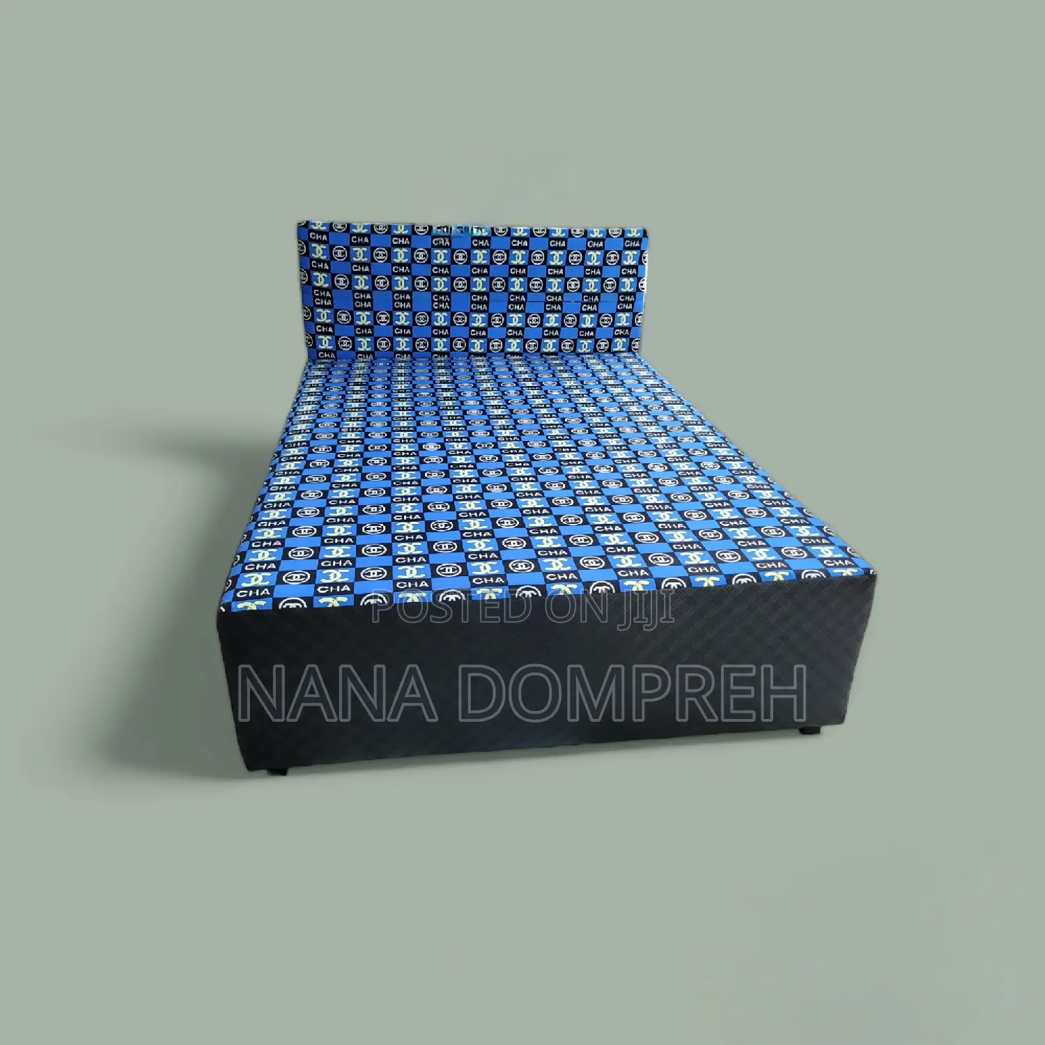 Inbuilt Double Bed