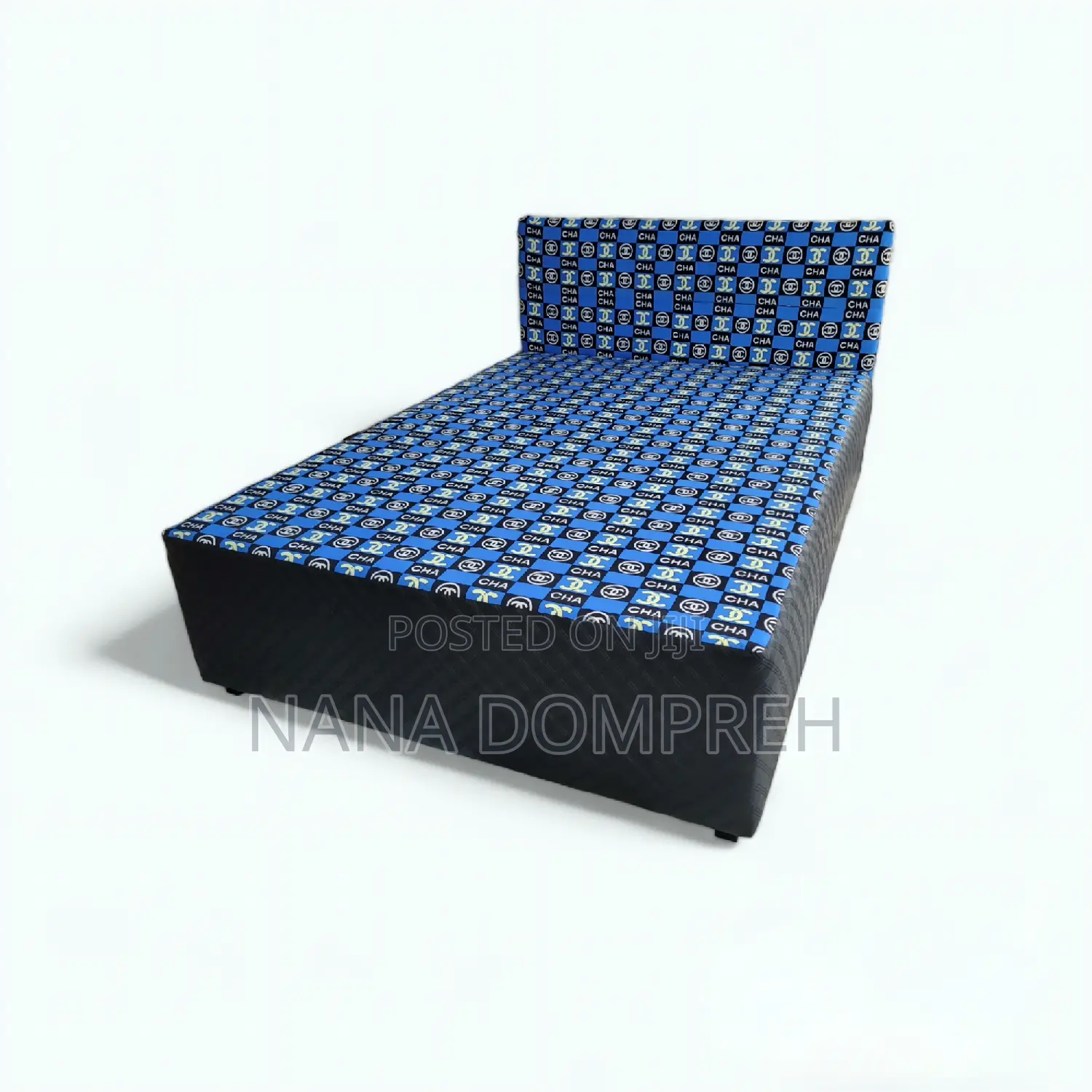 Inbuilt Double Bed