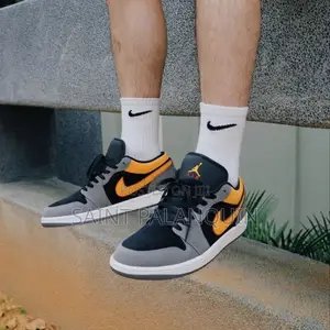 Nike Jordan One Low
