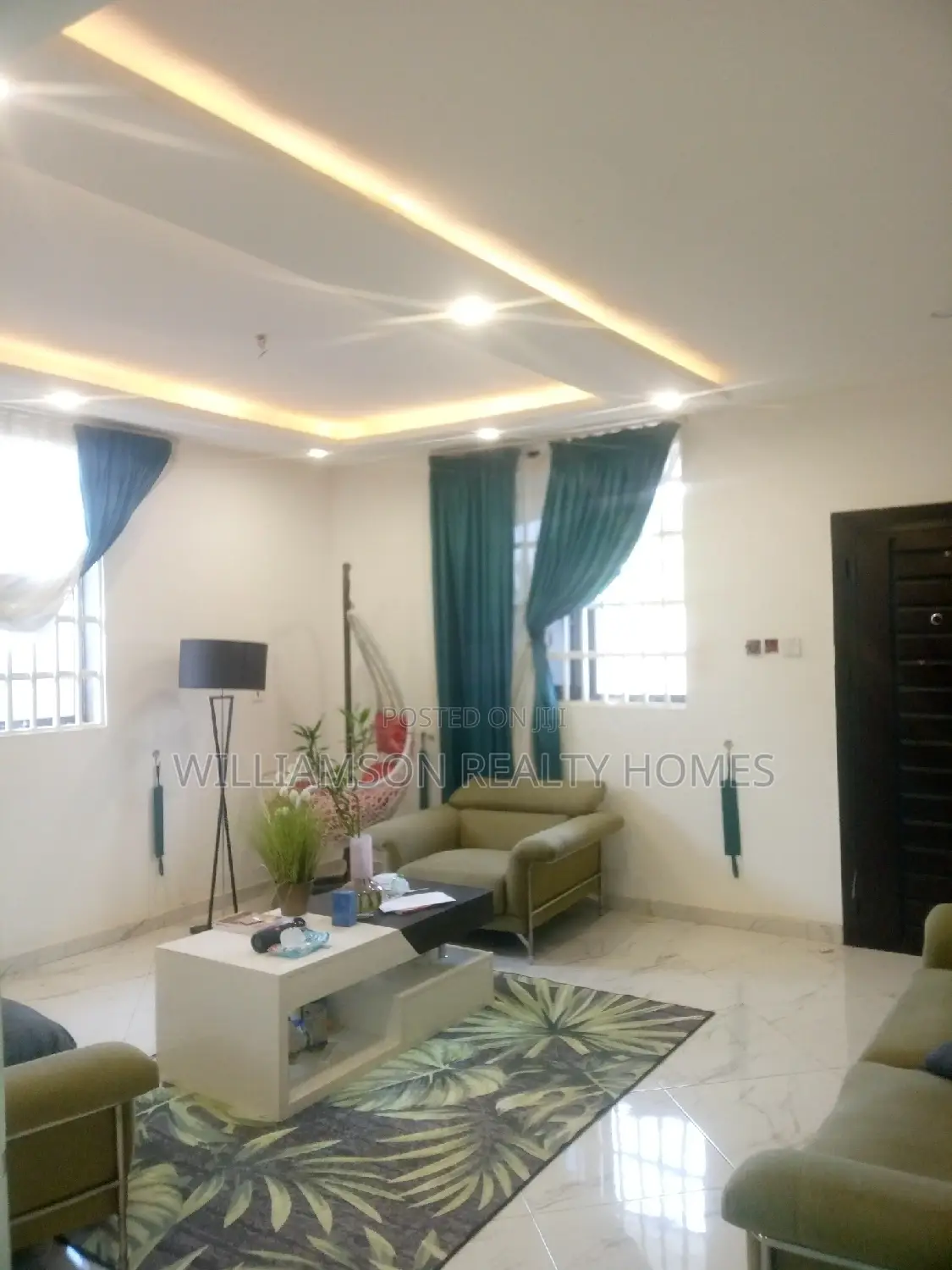 3bdrm Apartment in Community 18 Area, Spintex for rent