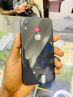New Apple iPhone XR 128 GB Black