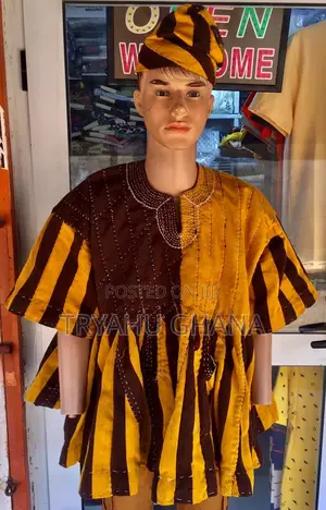Embrace Royalty With Tryahu Smock Hub Handmade Smock Top