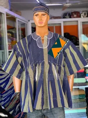 Original Handmade Ghanaian Traditional Fugu, Batakali, Smock