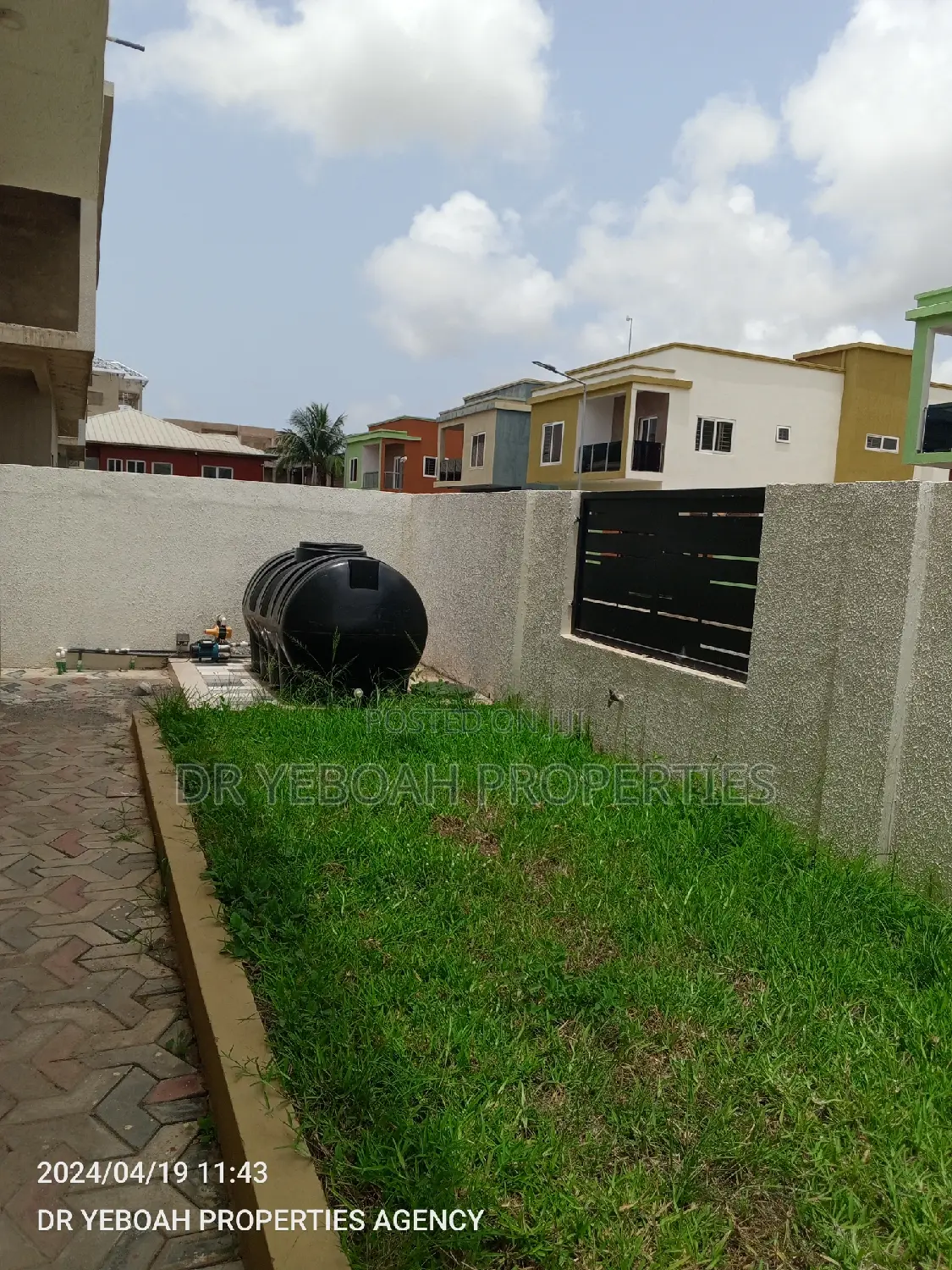 4bdrm Duplex in Spintex Road:- 3 for sale
