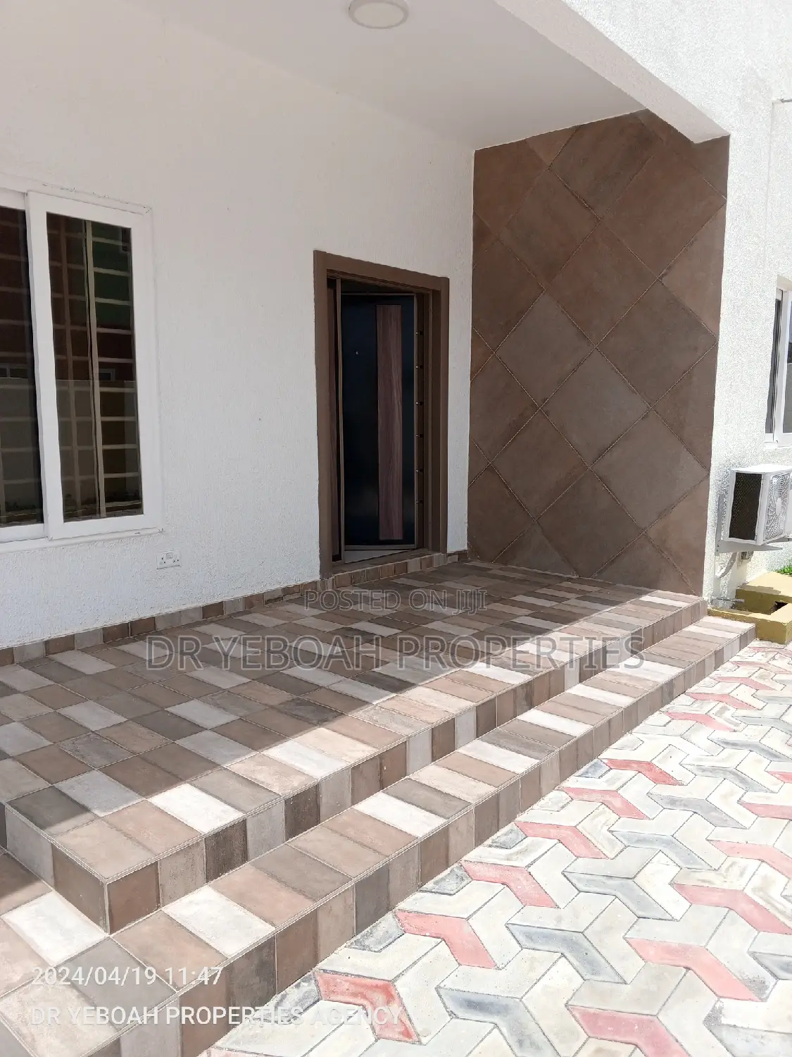 4bdrm Duplex in Spintex Road:- 3 for sale