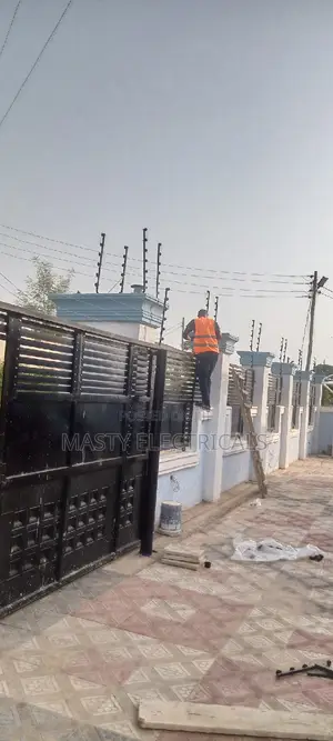 Electric Fence Installation
