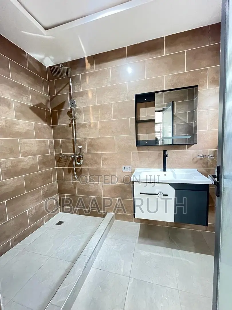 2bdrm Apartment in Lakeside Estate, Adjiriganor for rent
