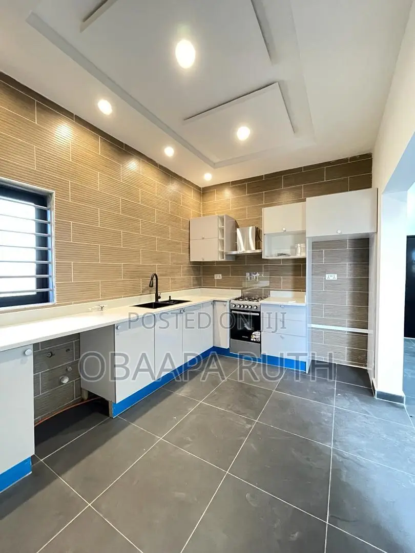 2bdrm Apartment in Lakeside Estate, Adjiriganor for rent