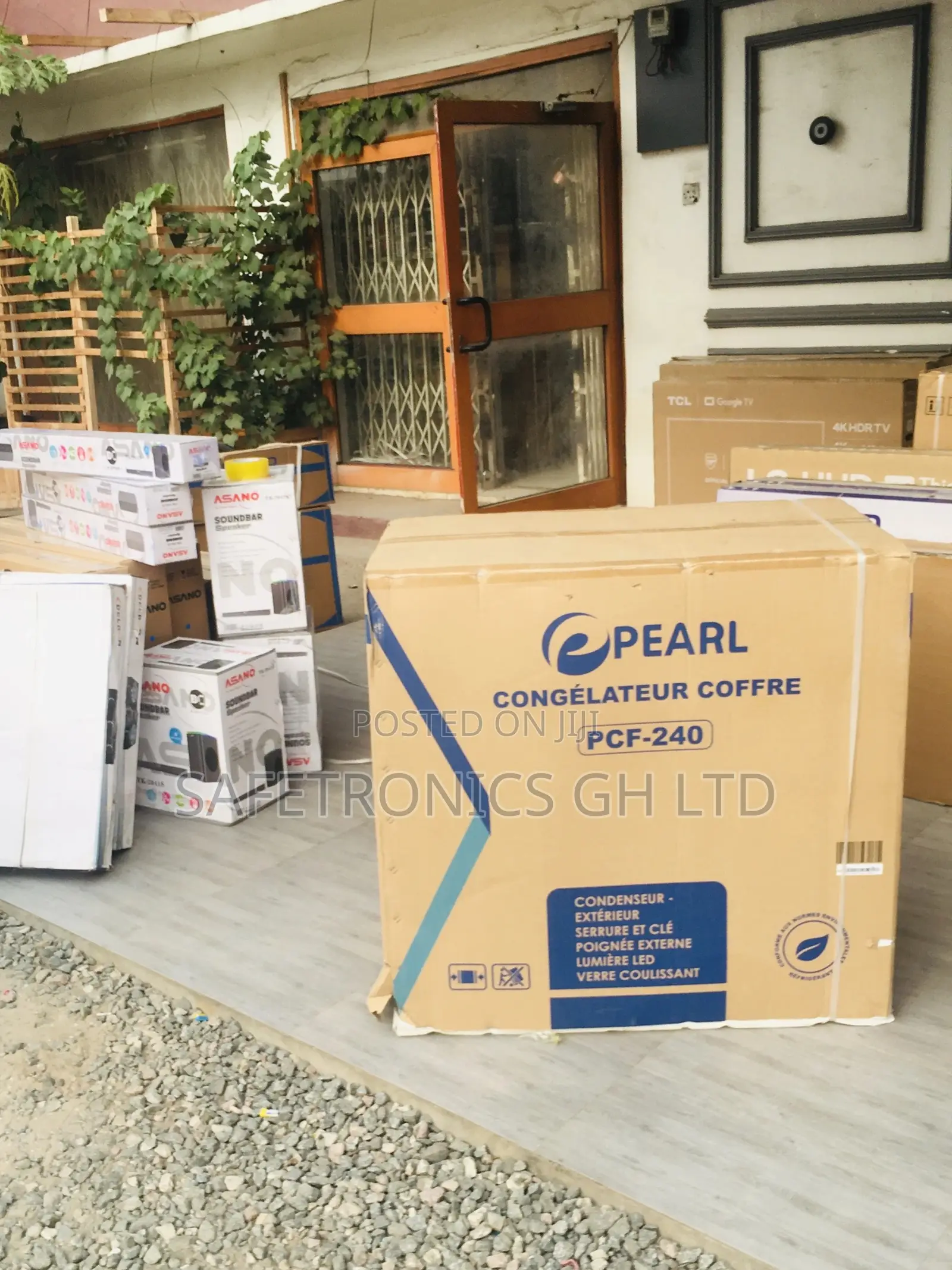 200 Liters Pearl Singledoor Chestfreezer PCF-240