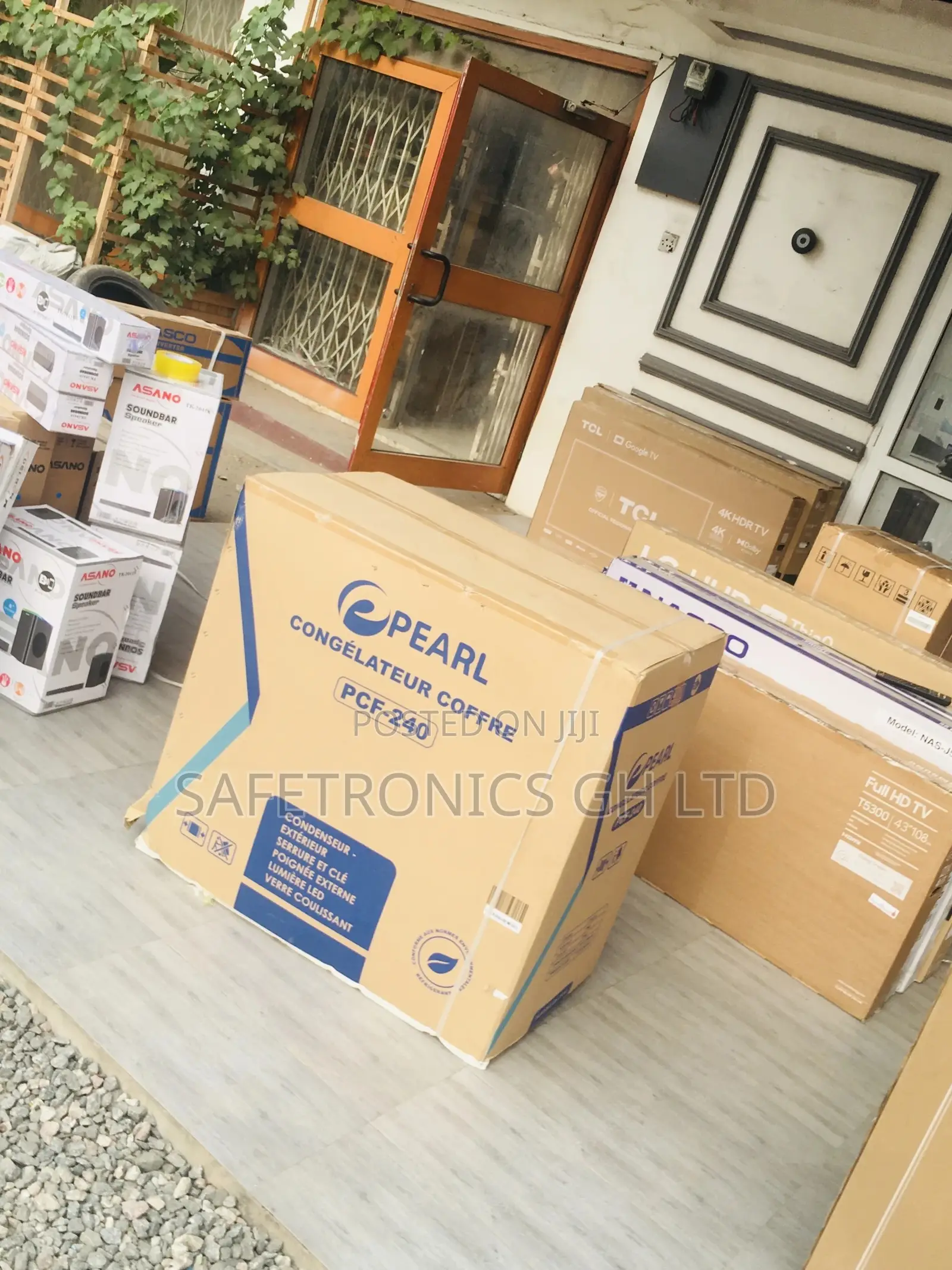 Gray Pearl Singledoor 200 Liters PCF-240 Chestfreezer