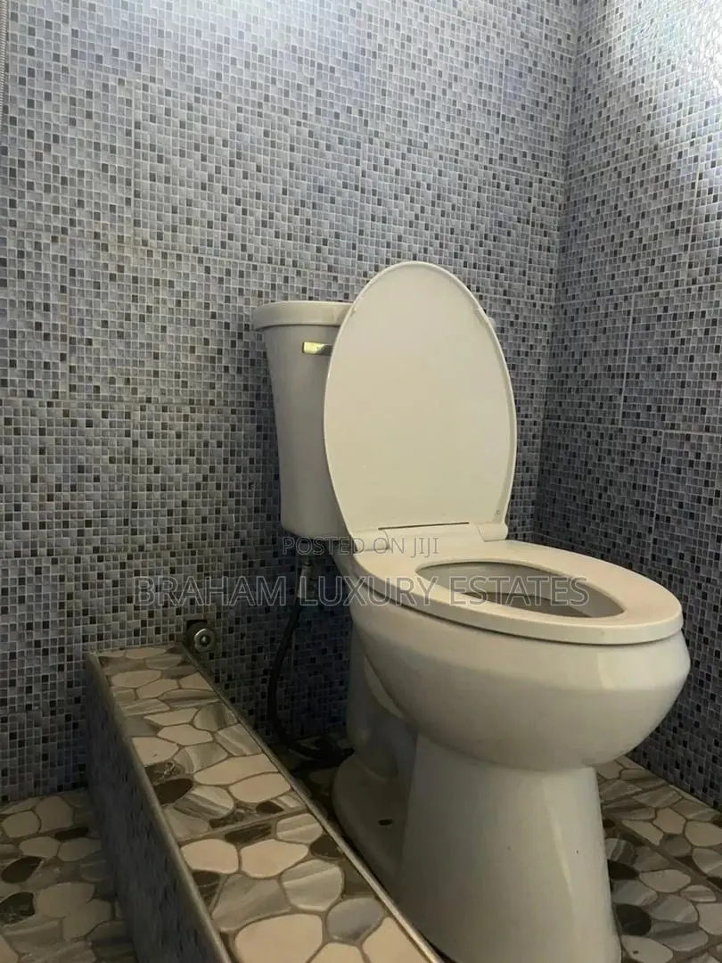 2bdrm Apartment in Collins Dauda, Spintex for rent