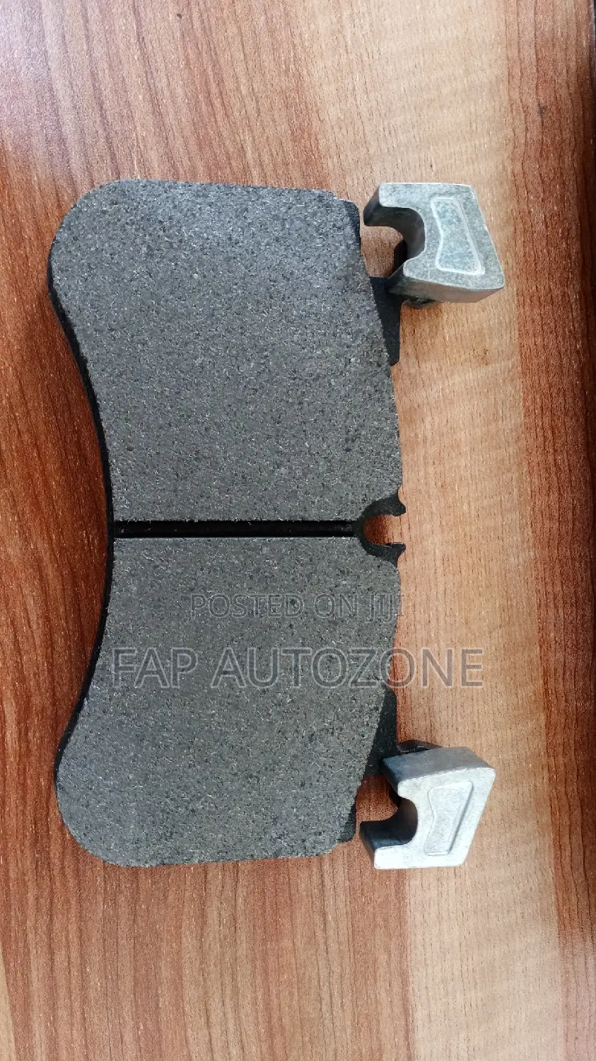 01636. Original Range Rover, Sport Brake Pad From USA