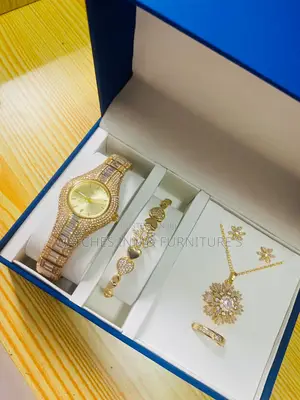 Dior Ladies Set ( a Perfect Vals Day Gift )
