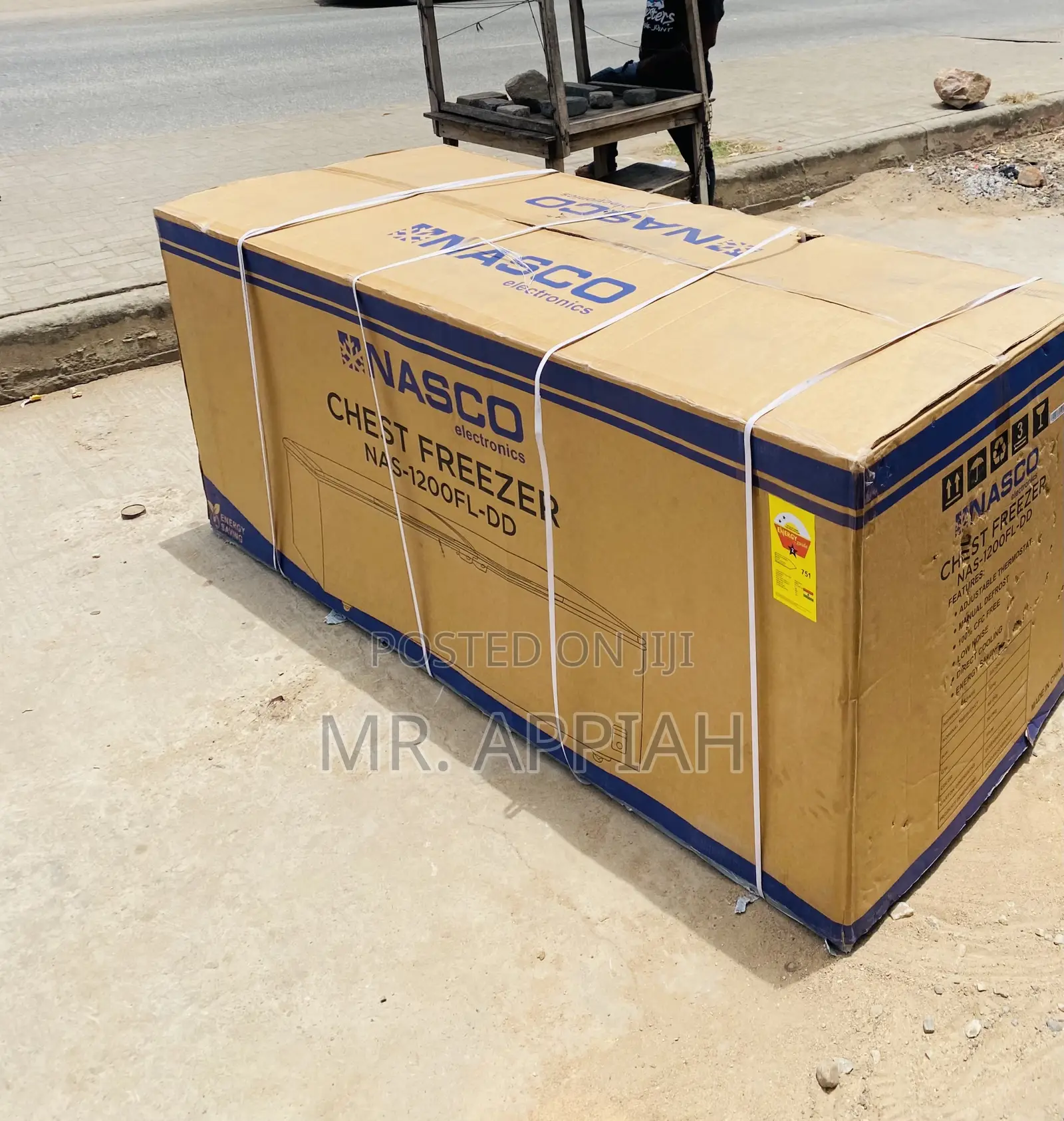 Lovely Design Nasco Nas-1200fl -Dd Double Door Freezer