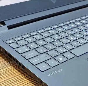 Laptop HP Victus 15 16GB AMD Ryzen 7 SSD 512GB