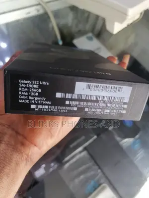 New Samsung Galaxy S22 Ultra 5G 256 GB Bronze