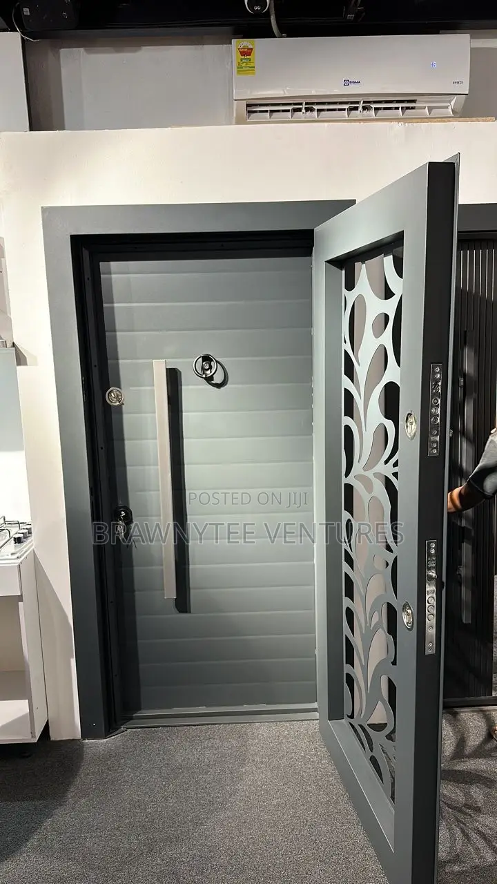 Brawnytee Tech. Door In Door Fm