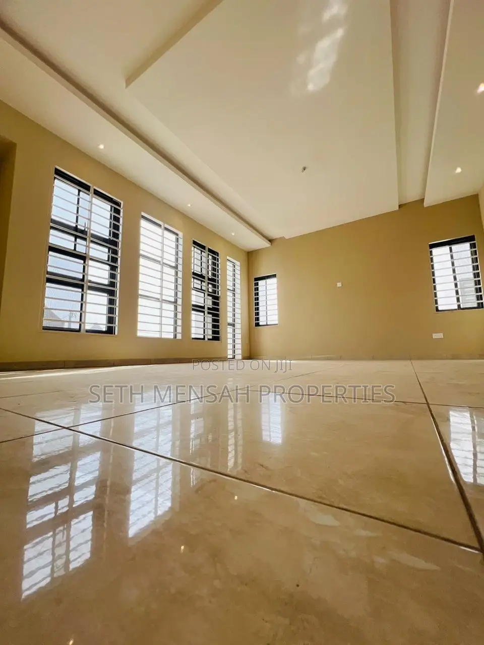 4bdrm House in Skm, Ashaley Botwe for sale