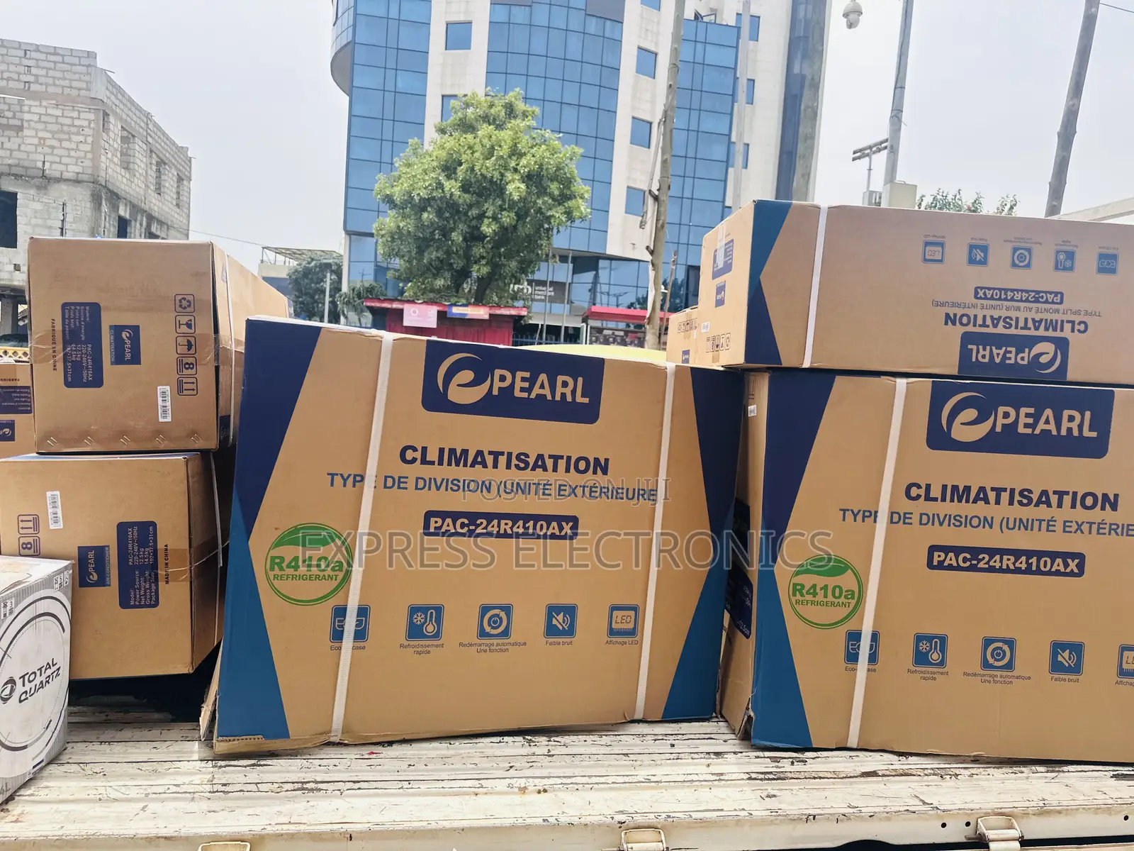 Electric 1.5hp Split R410 Gas Pearl White Air Conditioner