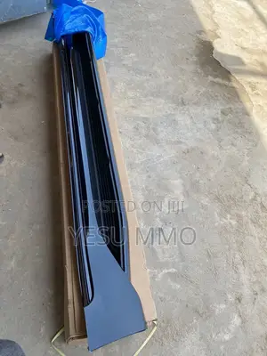 Lexus LX570 2019 Door Stepper