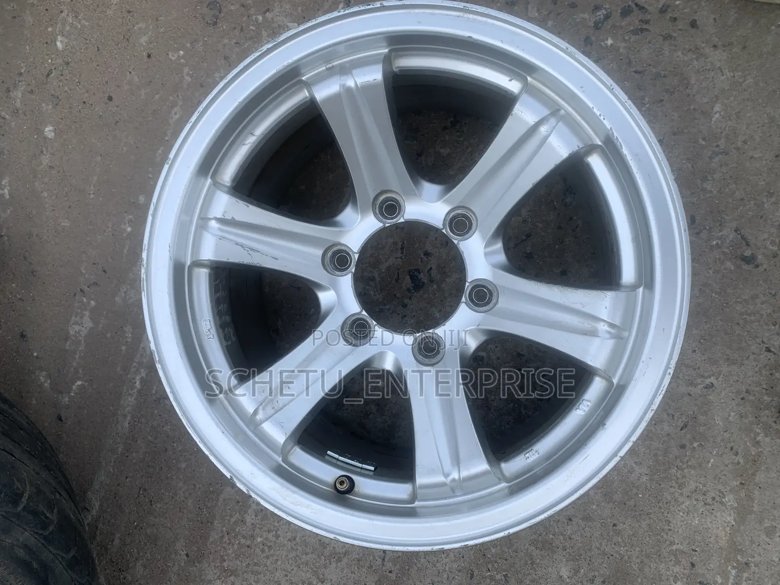 Mitsubishi, Prado, Toyota Landcrusser, Pajaro, BMW Etc