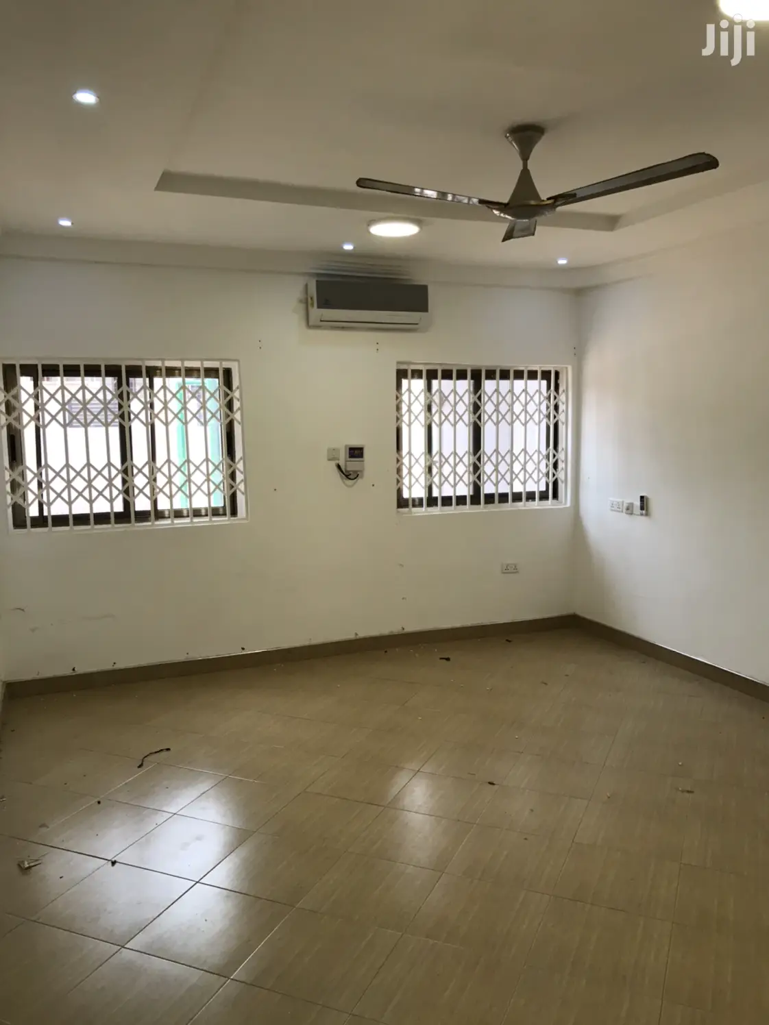 2bdrm House in Tse Addo, Burma Camp for rent