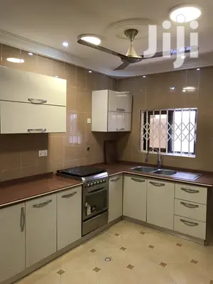 2bdrm House in Tse Addo, Burma Camp for rent