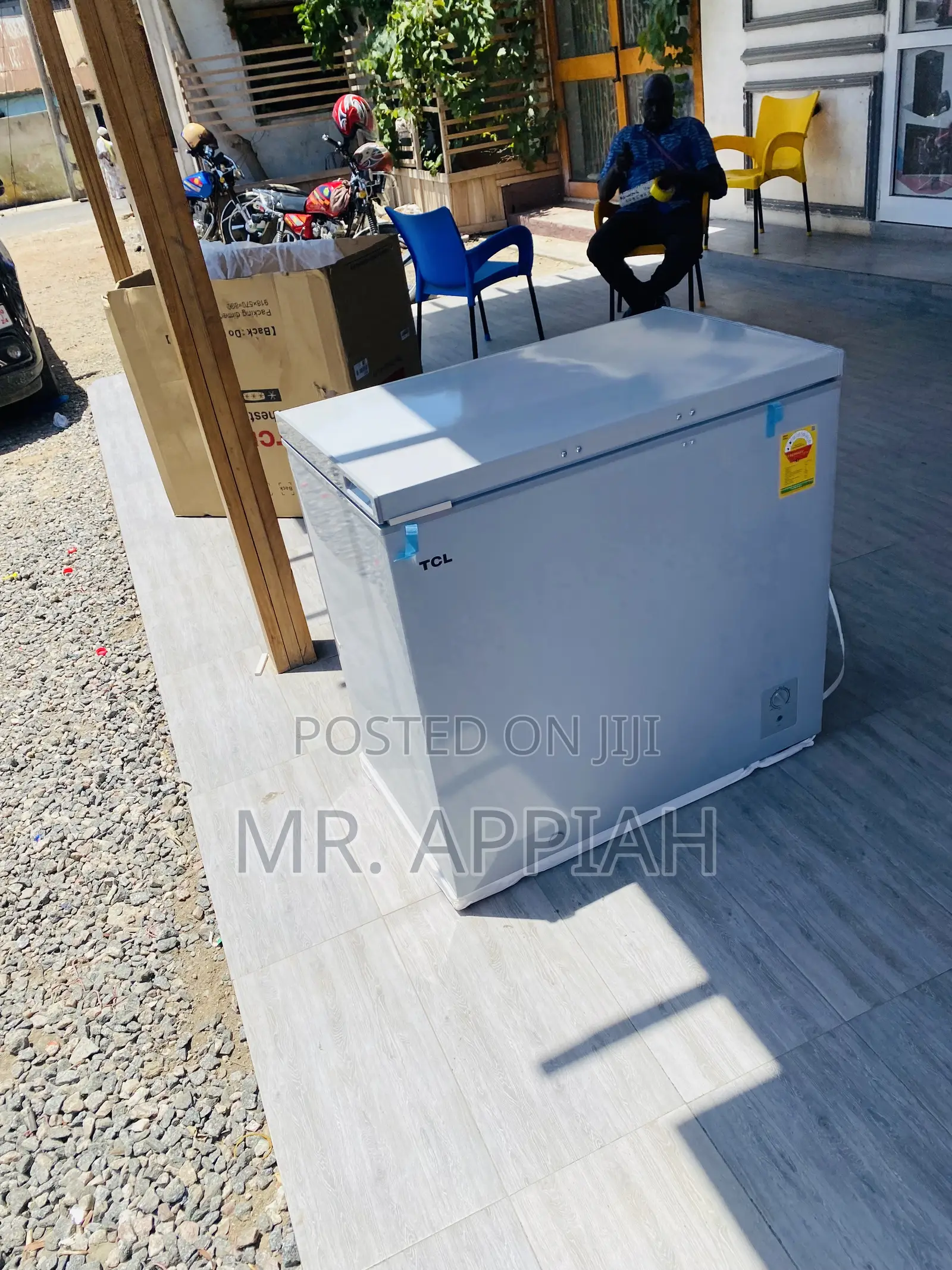 Fast Cooling TCL 208 Single Door Electric Chest Freezer.