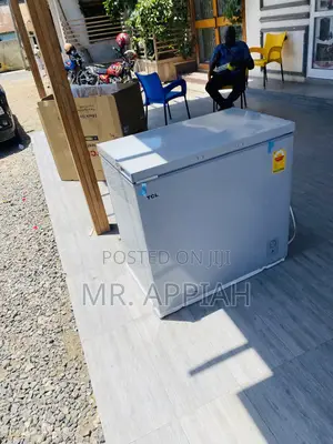 Fast Cooling TCL 208 Single Door Electric Chest Freezer.