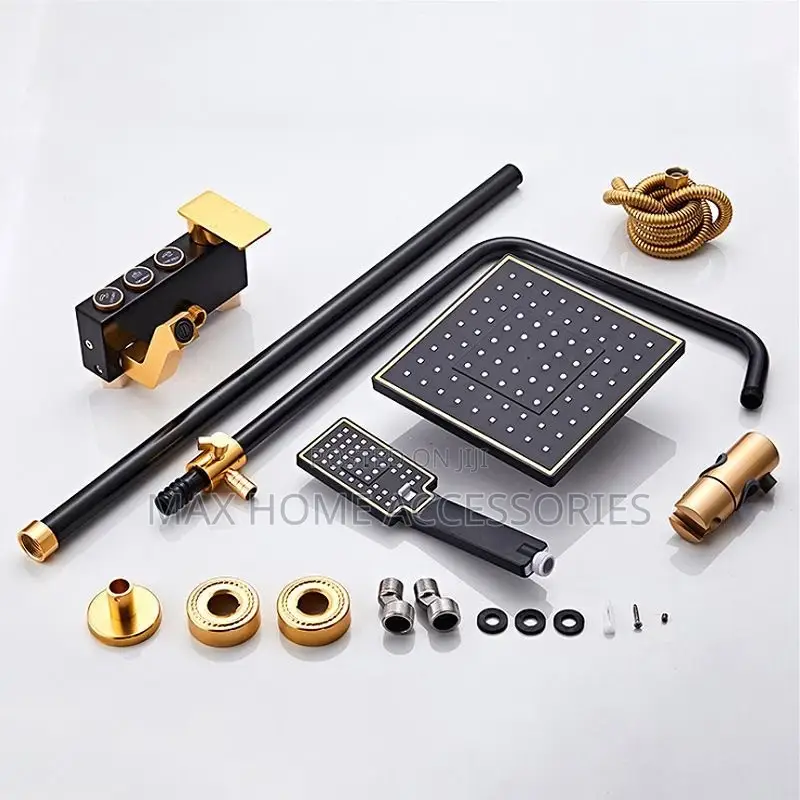 Shower With Accessories