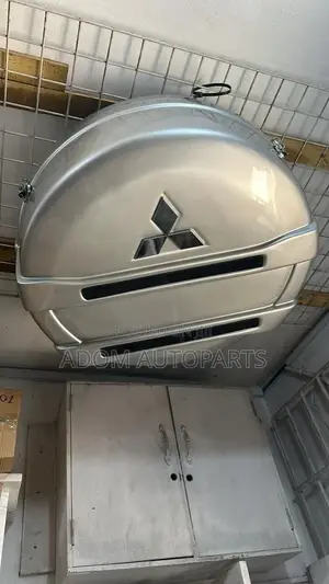 Photo - Mitsubishi L200 Pajero Outlander Spare Tire Cover