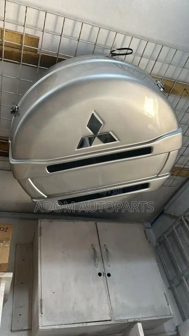 Mitsubishi L200 Pajero Outlander Spare Tire Cover