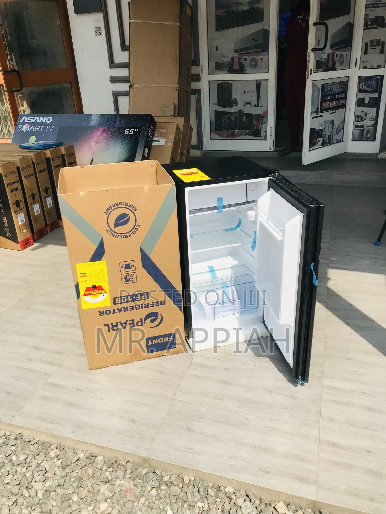 Shop Authentic Pearl Single Door Electric Table Top Fridge