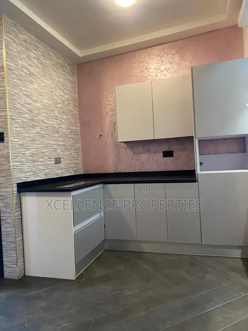3bdrm House in Xcellence Properties, Lake Side Estate for rent