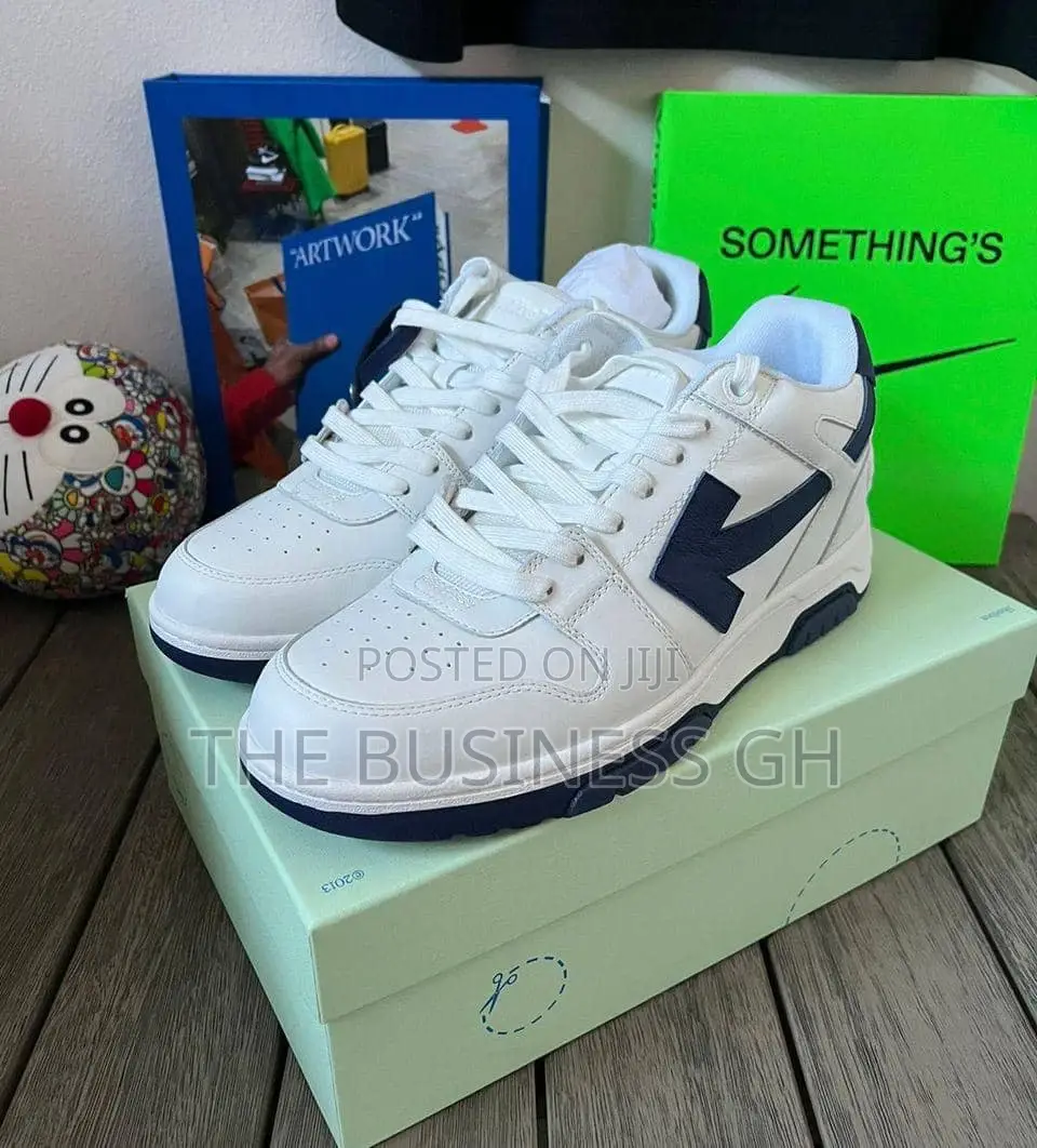 New Balance Sneakers