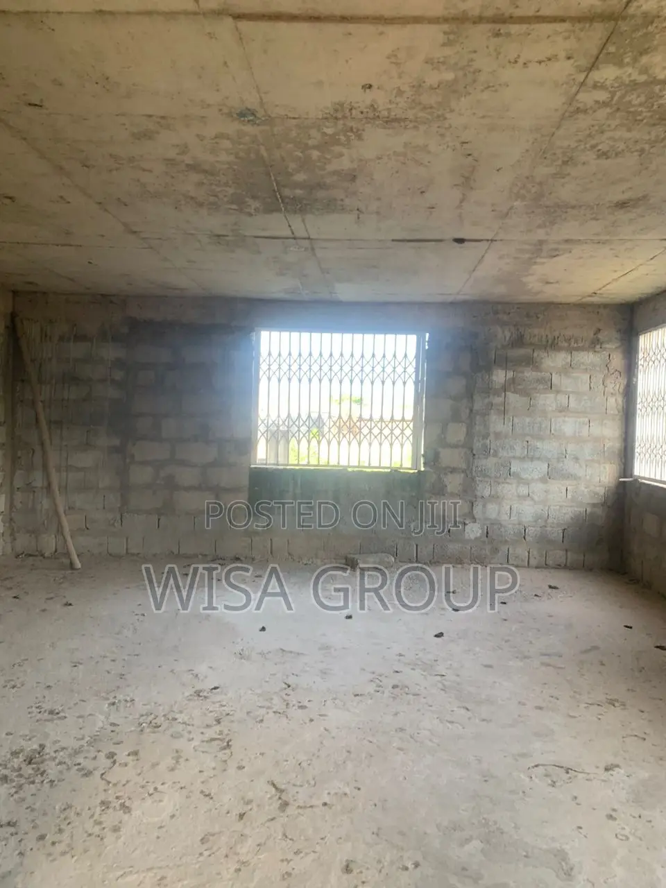 7bdrm Duplex in Wisa Groups, Accra Metropolitan for sale