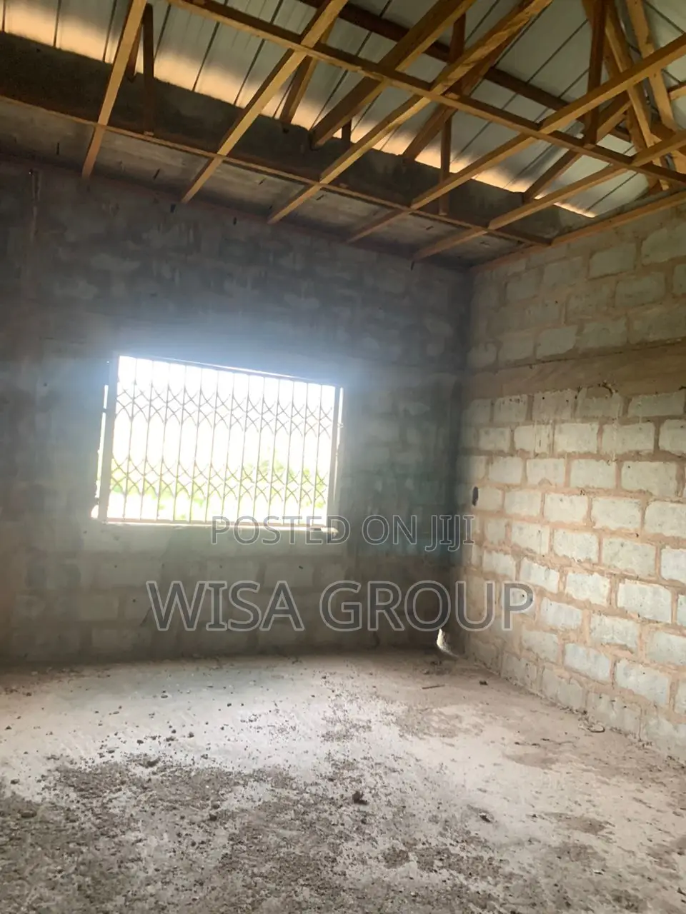 7bdrm Duplex in Wisa Groups, Accra Metropolitan for sale