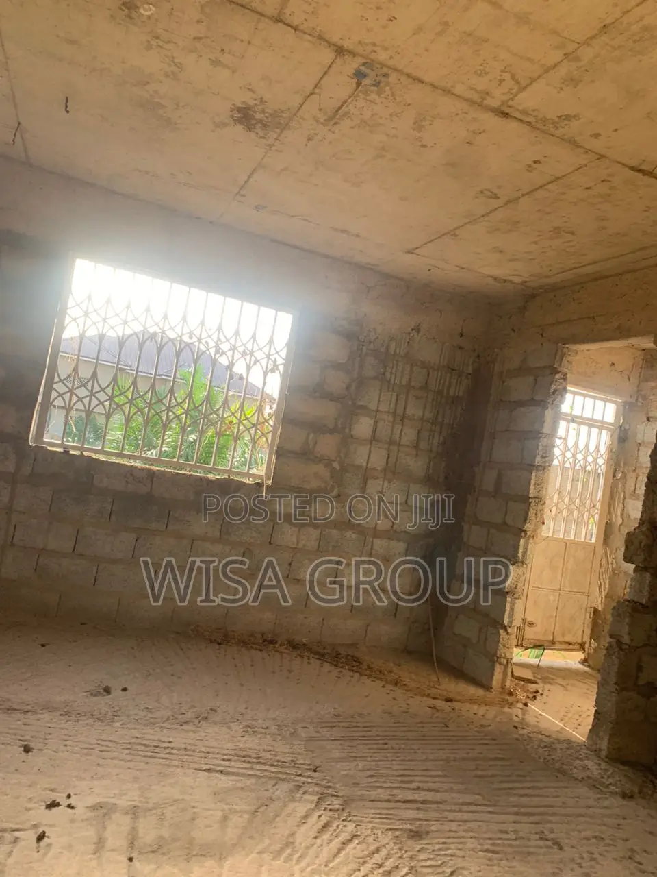 7bdrm Duplex in Wisa Groups, Accra Metropolitan for sale