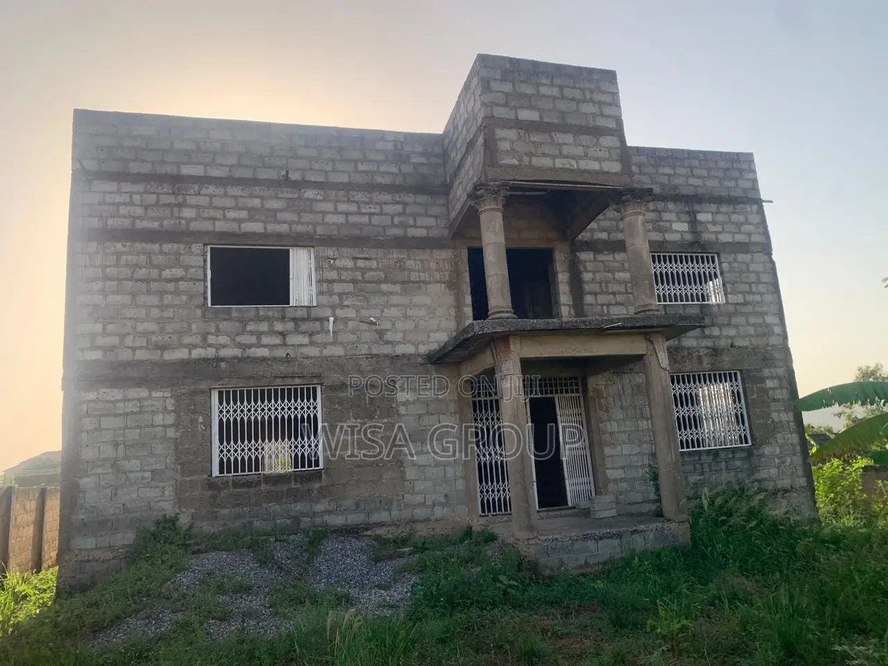 7bdrm Duplex in Wisa Groups, Accra Metropolitan for sale