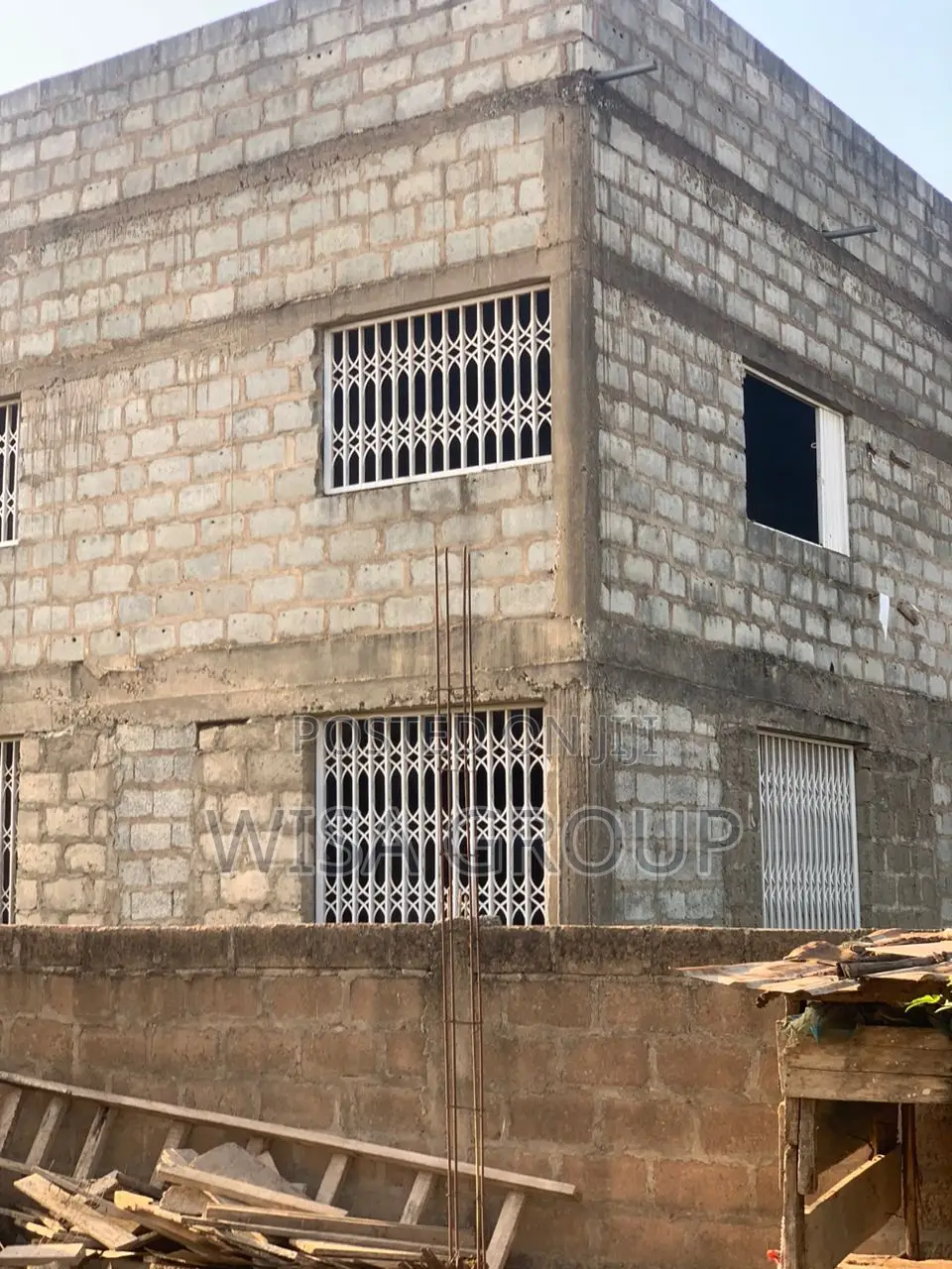 7bdrm Duplex in Wisa Groups, Accra Metropolitan for sale