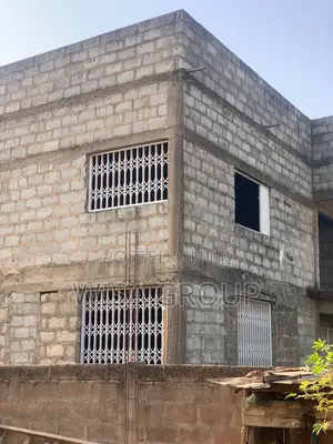 7bdrm Duplex in Wisa Groups, Accra Metropolitan for sale